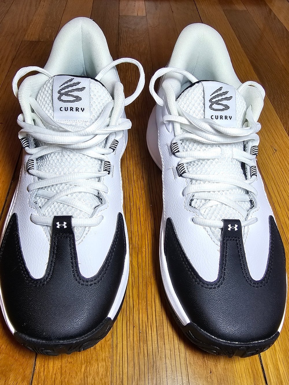 Under Armour Curry 3Z 25 Sneakers White/Black Unisex Size M8/9.5 NWOB